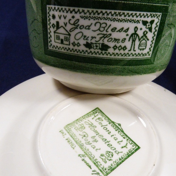 VTG by Royal China Colonial Homestead green lot of 4 tea cup & saucer sets - Picture 10 of 11